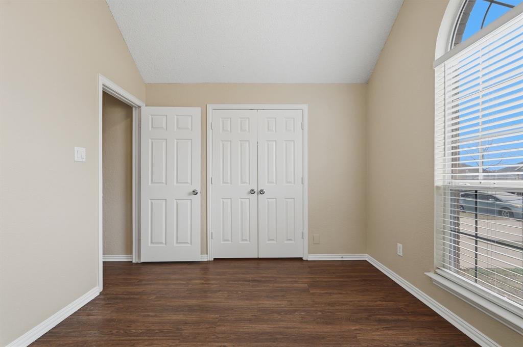 111 Taos Loop Aledo, TX 76008 - Photo 18 of 31