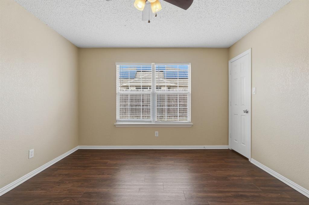 111 Taos Loop Aledo, TX 76008 - Photo 19 of 31