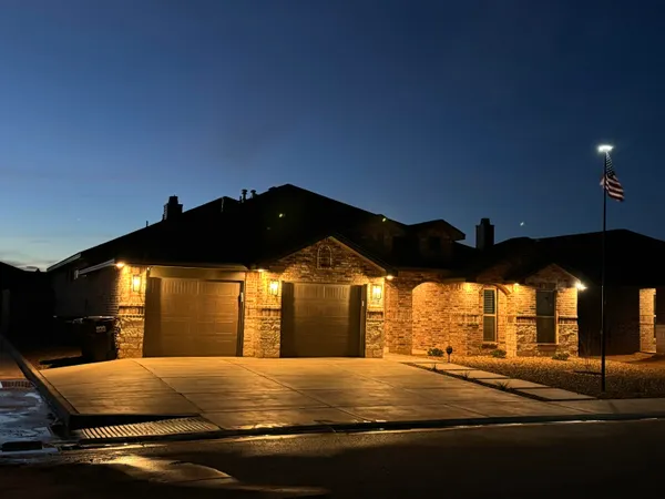 $389,999 | 2915 Tractor Avenue, Wolfforth, TX 79382