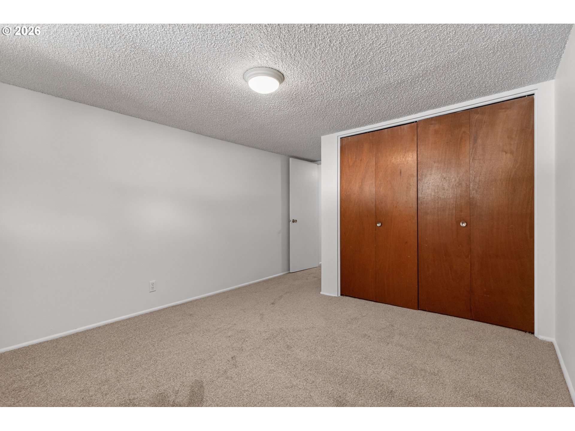 2245 Devos Street Eugene, OR 97402 - Photo 15 of 48