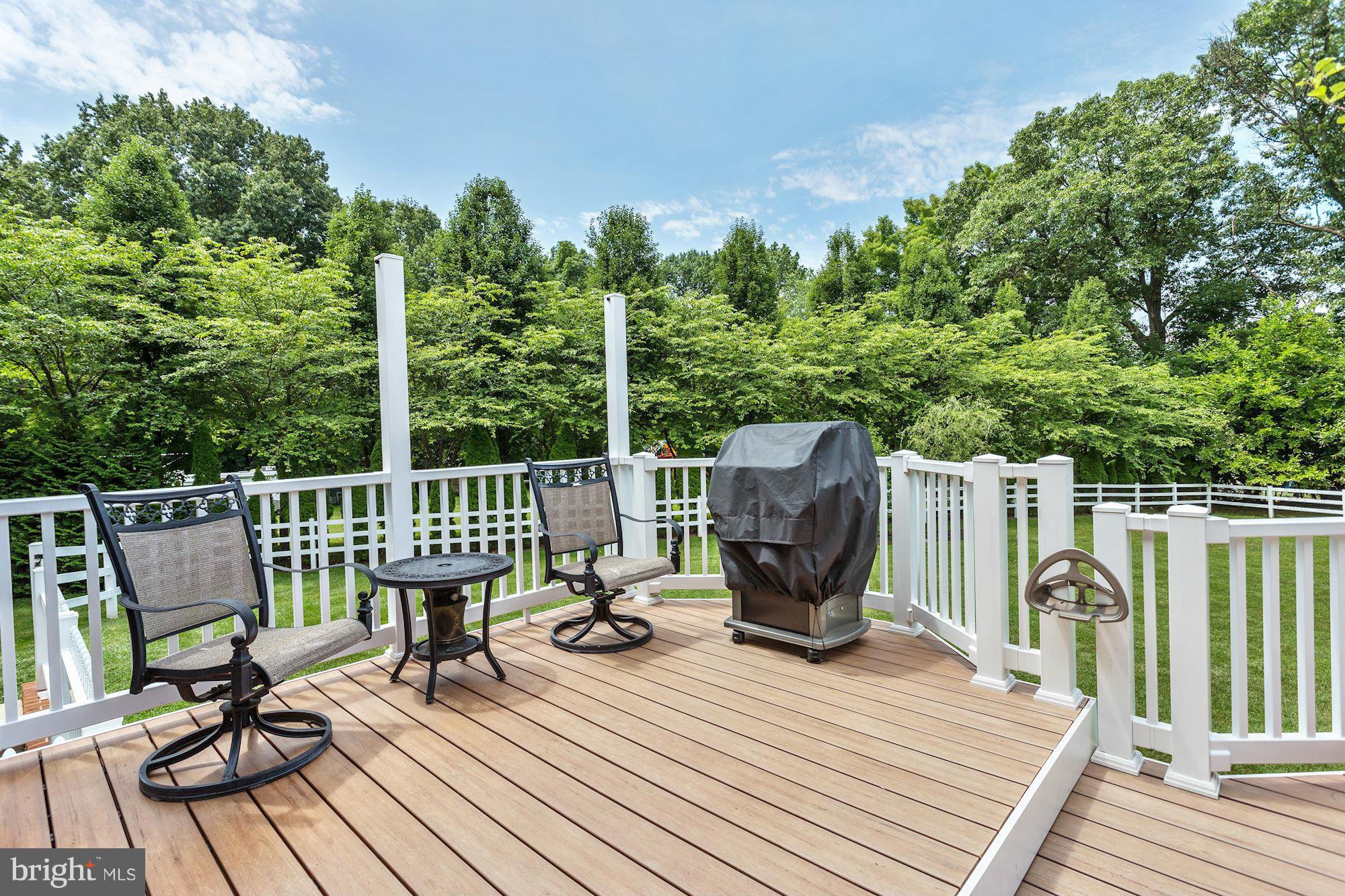 2071 Misty Meadow Road Finksburg, MD 21048 - Photo 23 of 29 Deck