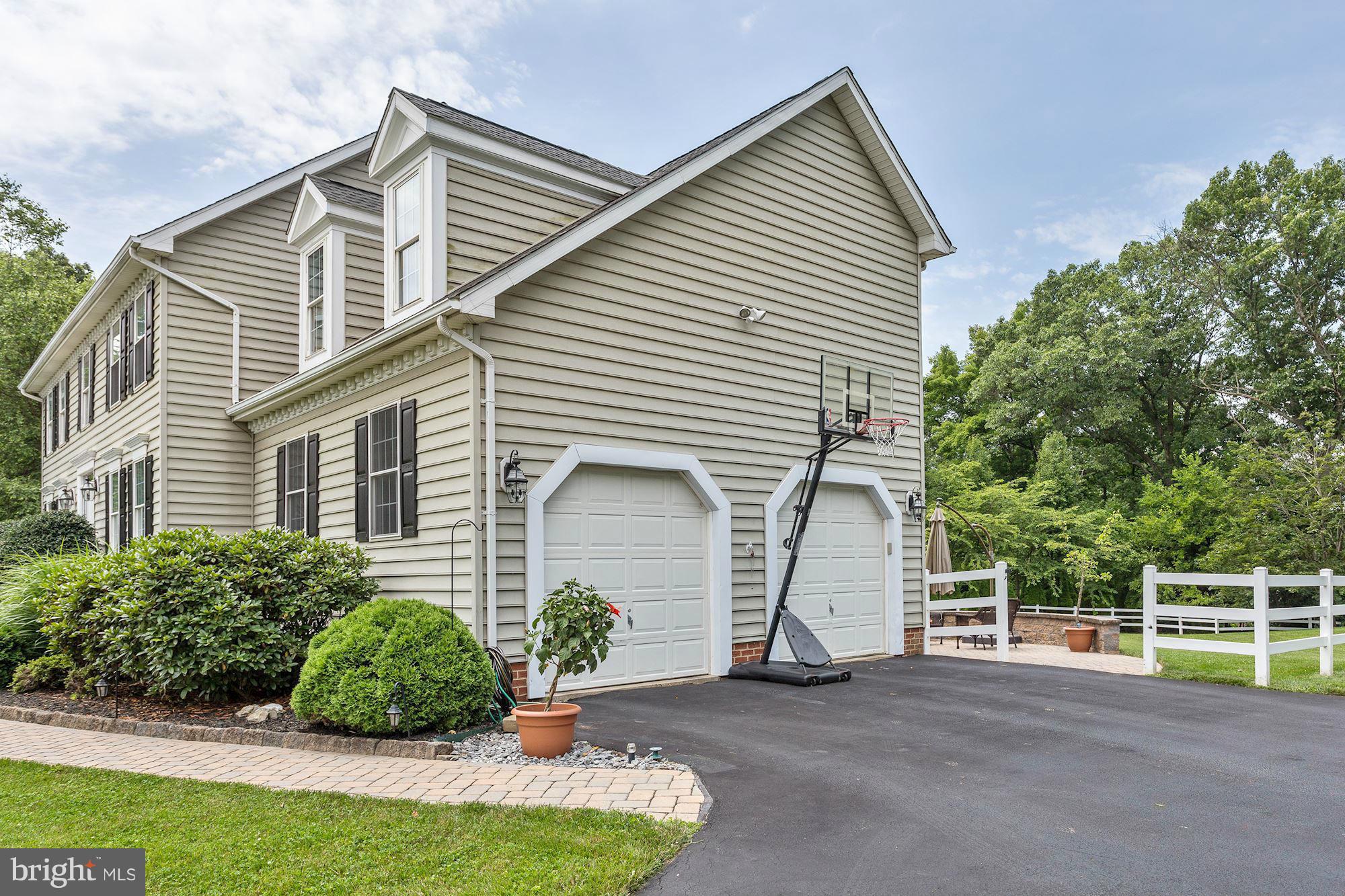 2071 Misty Meadow Road Finksburg, MD 21048 - Photo 28 of 29 Side Loading Garage