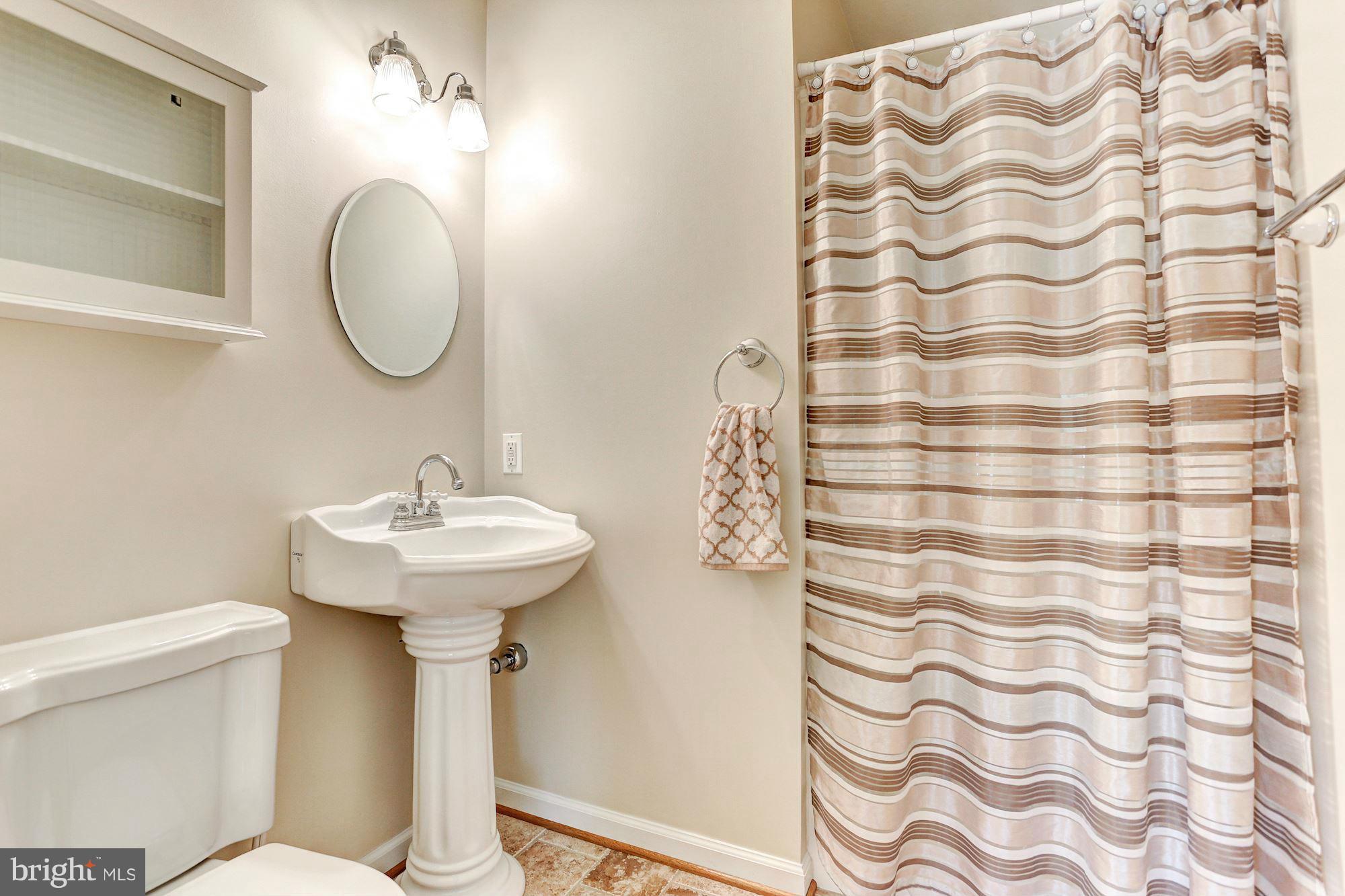 2071 Misty Meadow Road Finksburg, MD 21048 - Photo 10 of 29 Bath