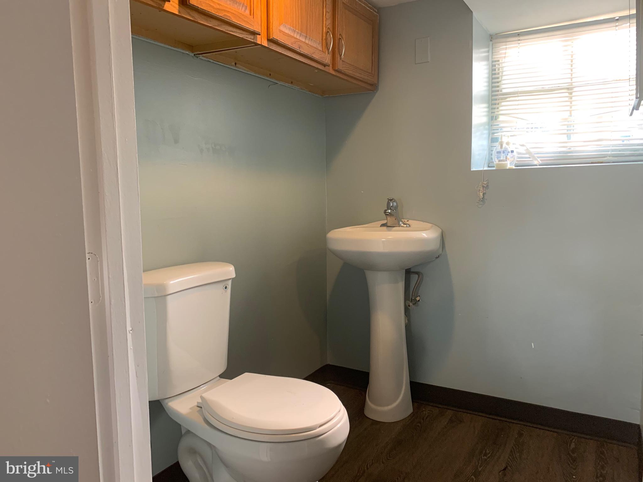 5342 Reisterstown Road Baltimore, MD 21215 - Photo 22 of 23 Bathroom in bottom level