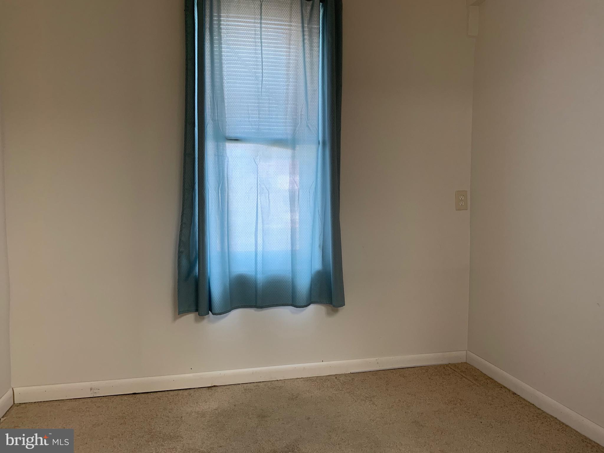 5342 Reisterstown Road Baltimore, MD 21215 - Photo 5 of 23 Additional room that sits off the front living spc