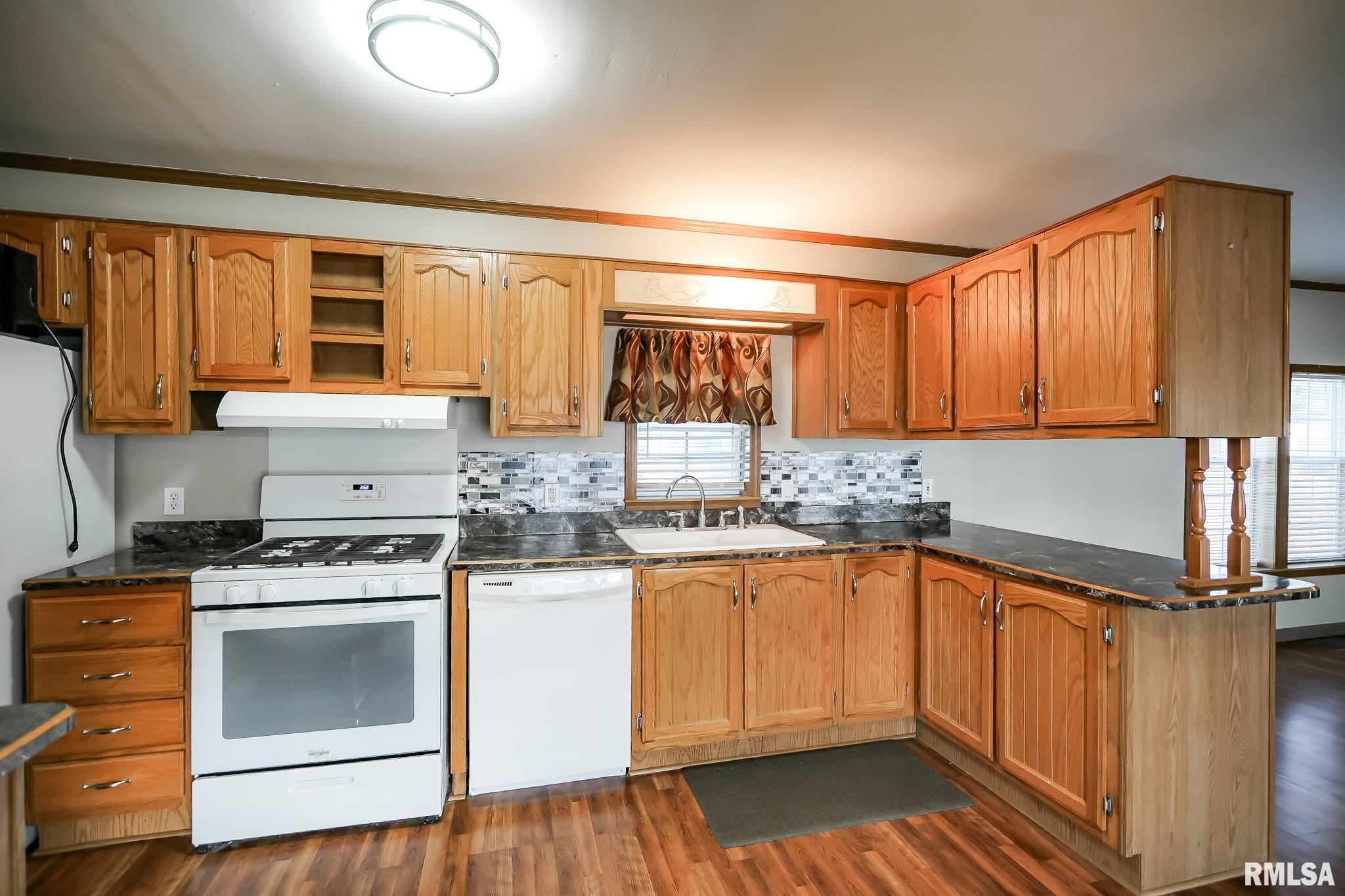 101 Poplar Drive Morton, IL 61550 - Photo 15 of 49