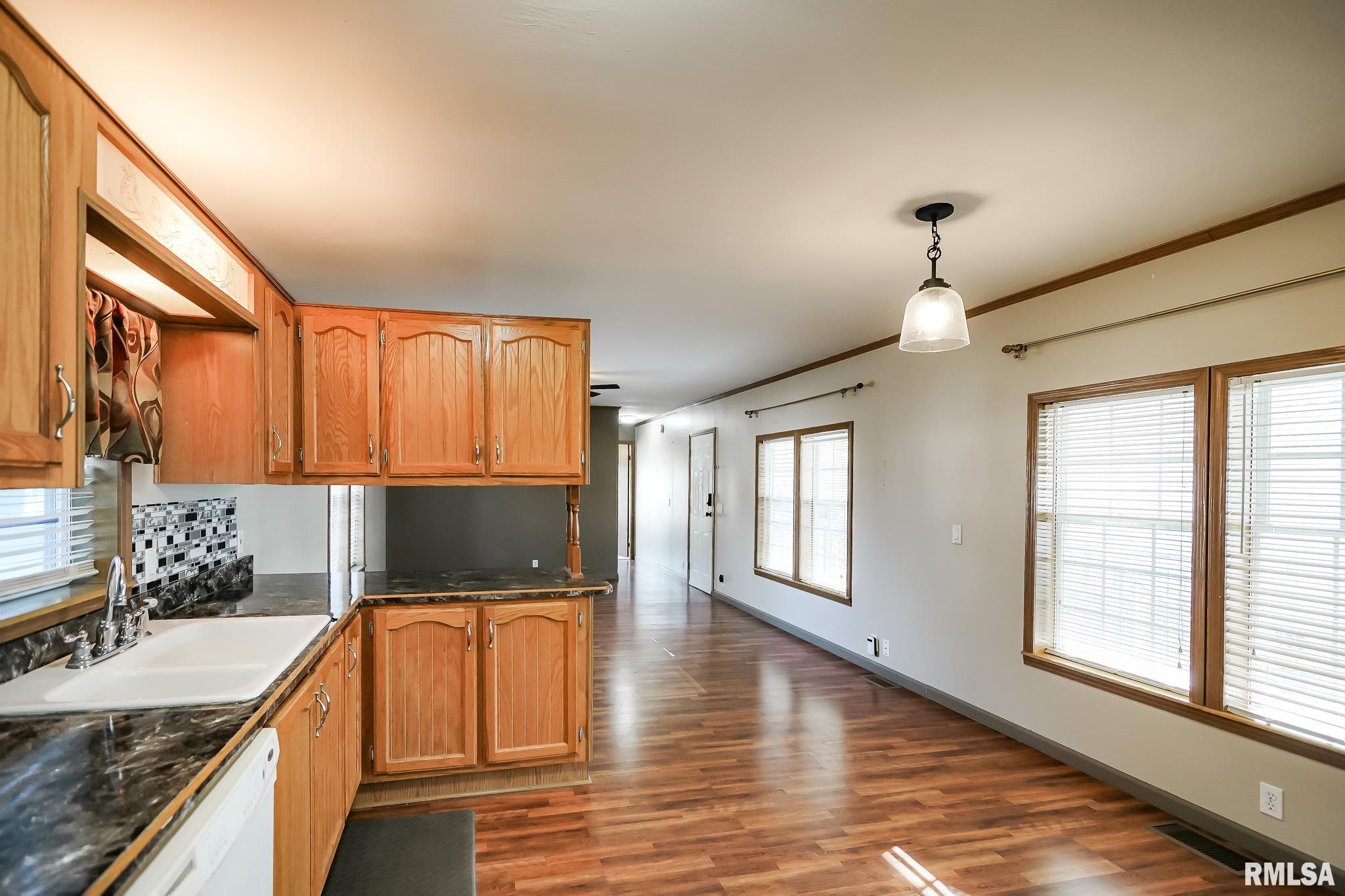 101 Poplar Drive Morton, IL 61550 - Photo 17 of 49