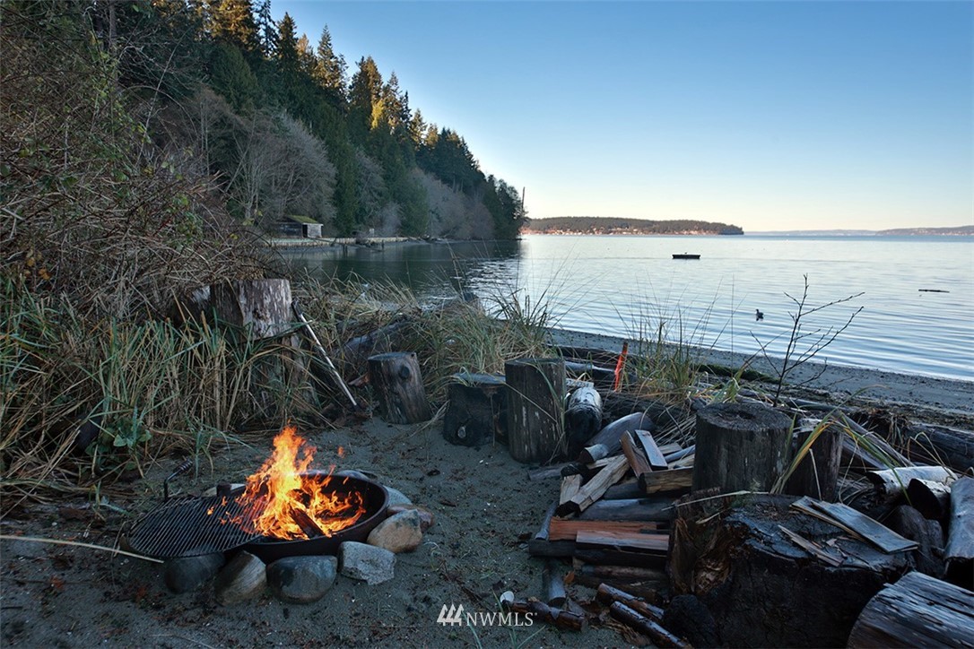 3787 Resort Road Greenbank, WA 98253 - Photo 3 of 33 Gallery Image 3
