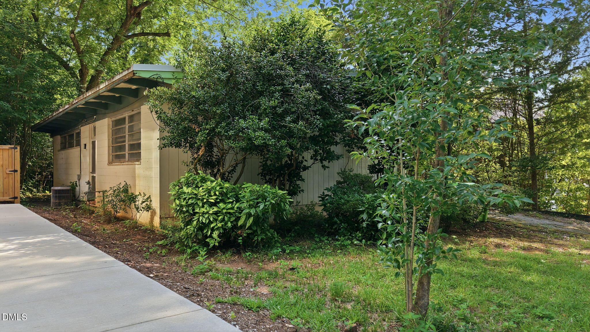 2205 Garden Place Raleigh, NC 27607 - Photo 2 of 44 Backyard