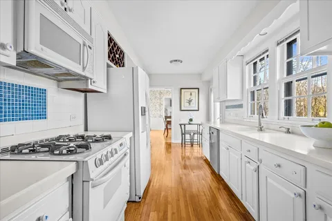 $1,100,000 | 220 Sunset Ridge Road, Northfield, IL 60093