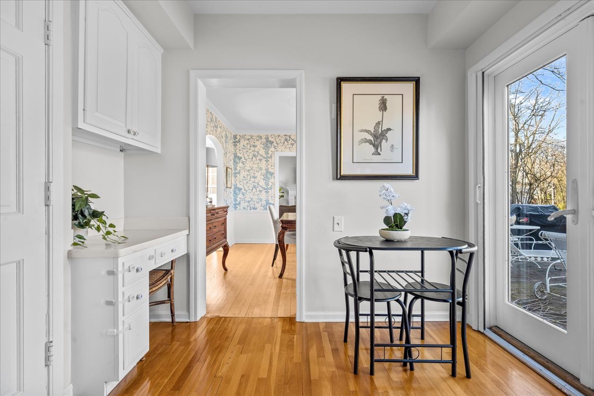 220 Sunset Ridge Road Northfield, IL 60093 - Photo 13 of 37