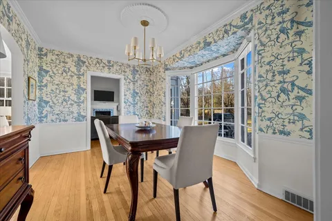 $1,100,000 | 220 Sunset Ridge Road, Northfield, IL 60093