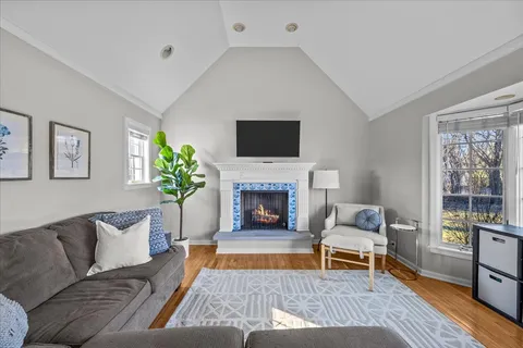 $1,100,000 | 220 Sunset Ridge Road, Northfield, IL 60093