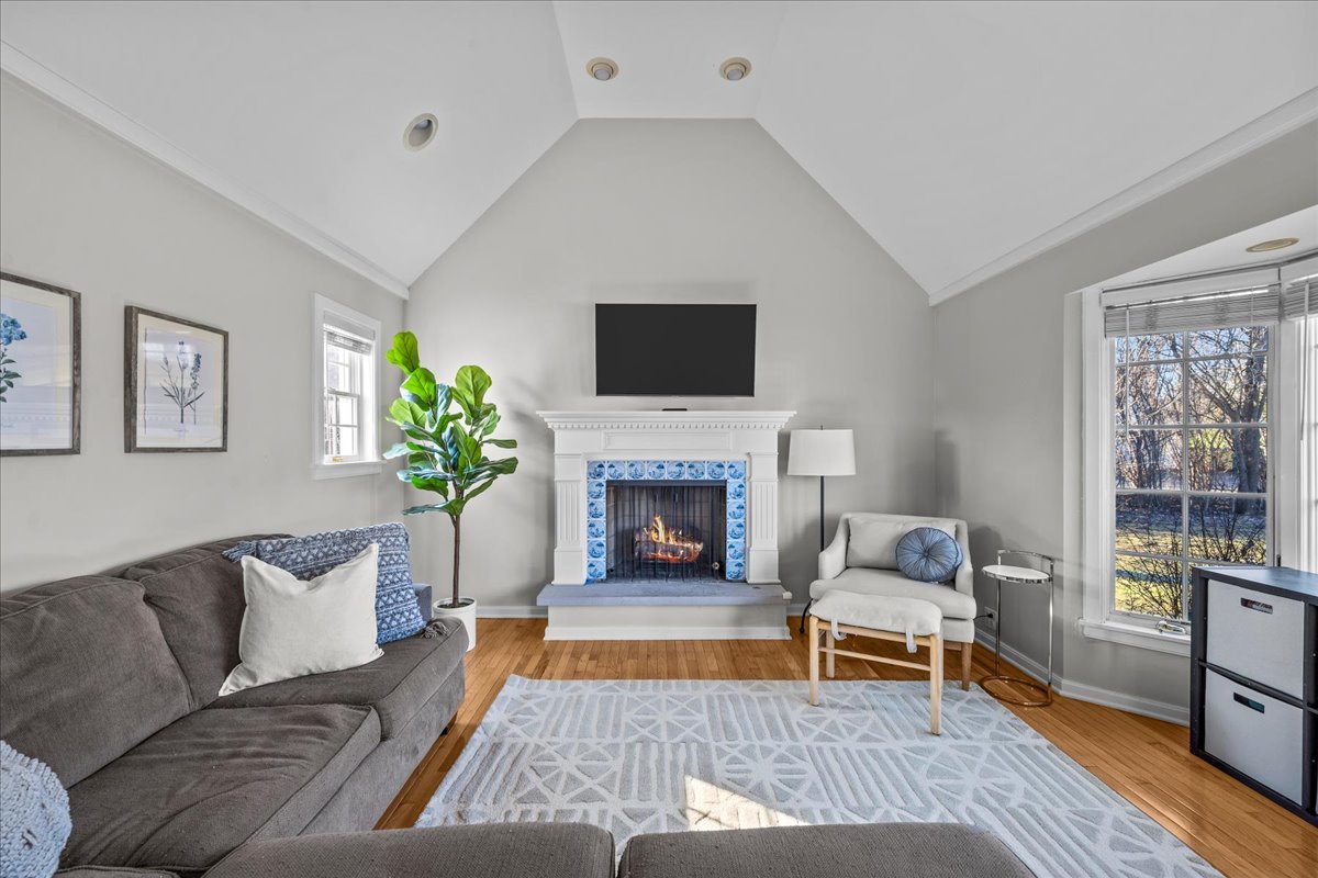 220 Sunset Ridge Road Northfield, IL 60093 - Photo 16 of 37