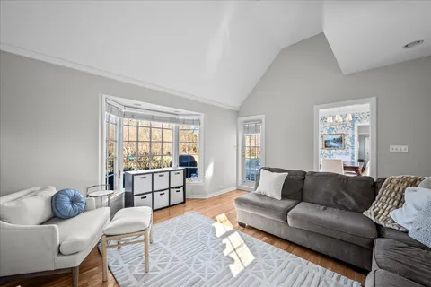 $1,100,000 | 220 Sunset Ridge Road, Northfield, IL 60093