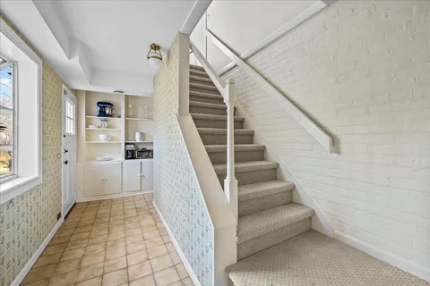 $1,100,000 | 220 Sunset Ridge Road, Northfield, IL 60093