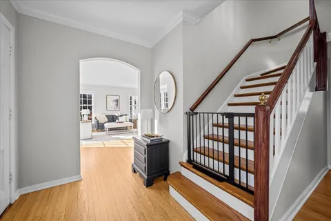 $1,100,000 | 220 Sunset Ridge Road, Northfield, IL 60093