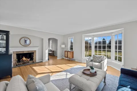 $1,100,000 | 220 Sunset Ridge Road, Northfield, IL 60093