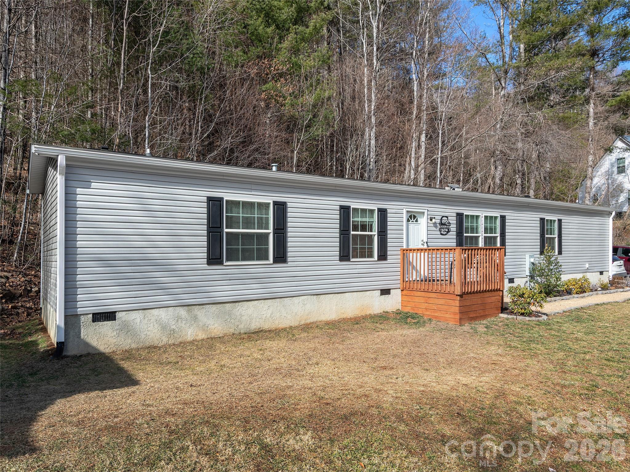 14400 Cruso Road Canton, NC 28716 - Photo 2 of 18