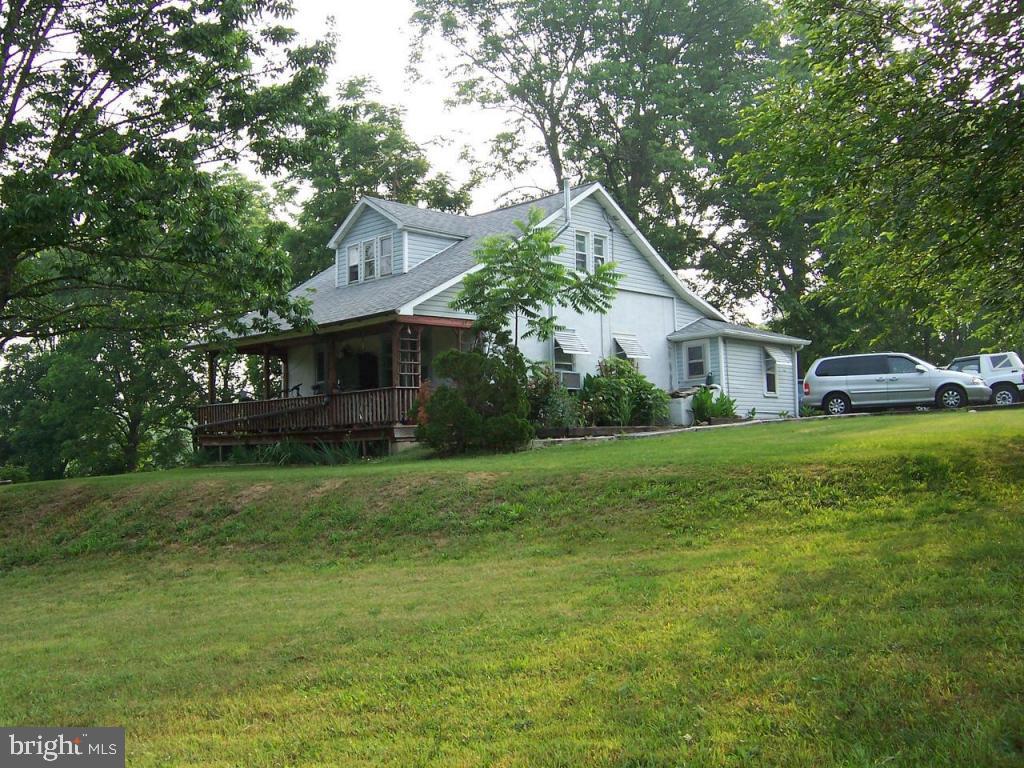 4222 Elizabethtown Road Manheim, PA 17545 - Photo 1 of 8