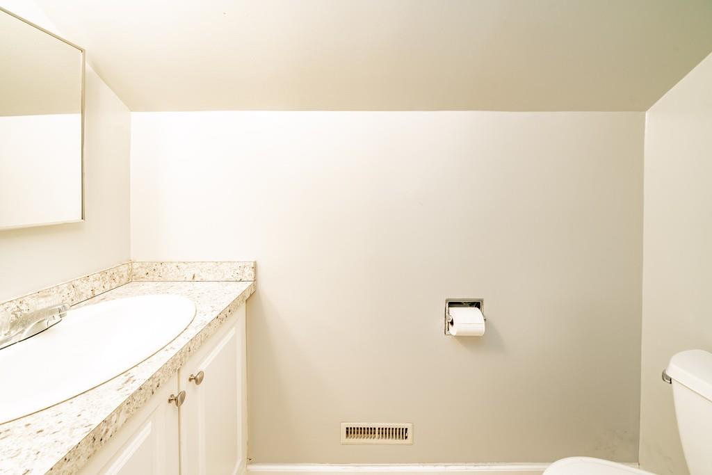 18 Beaufort Circle Springfield, MA 01104 - Photo 31 of 34 Gallery Image 31