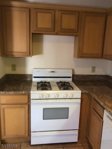 151 Valley Road, Unit D Montclair, NJ 07042 - Photo 7 of 15