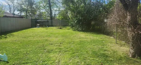 $1,450 | 4650 Brinkley Street, Houston, TX 77051