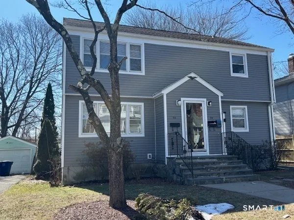 $2,700 | 95 Balsam Avenue, Unit 2, Bridgeport, CT 06606