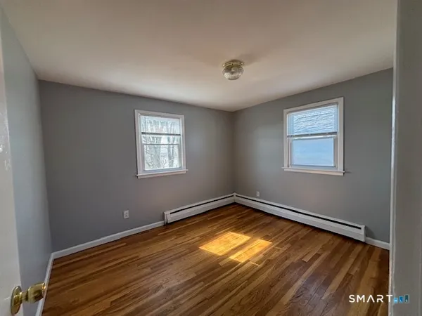 $2,700 | 95 Balsam Avenue, Unit 2, Bridgeport, CT 06606