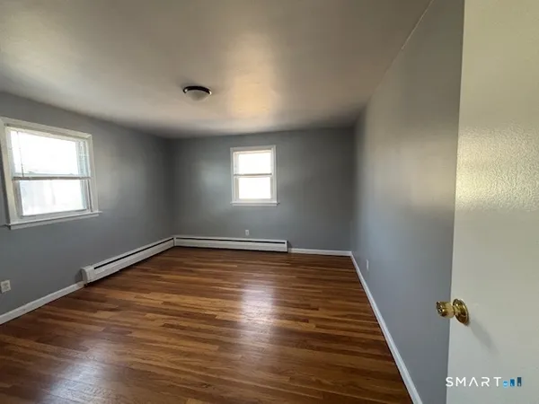 $2,700 | 95 Balsam Avenue, Unit 2, Bridgeport, CT 06606