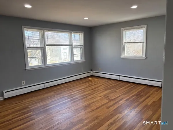 $2,700 | 95 Balsam Avenue, Unit 2, Bridgeport, CT 06606