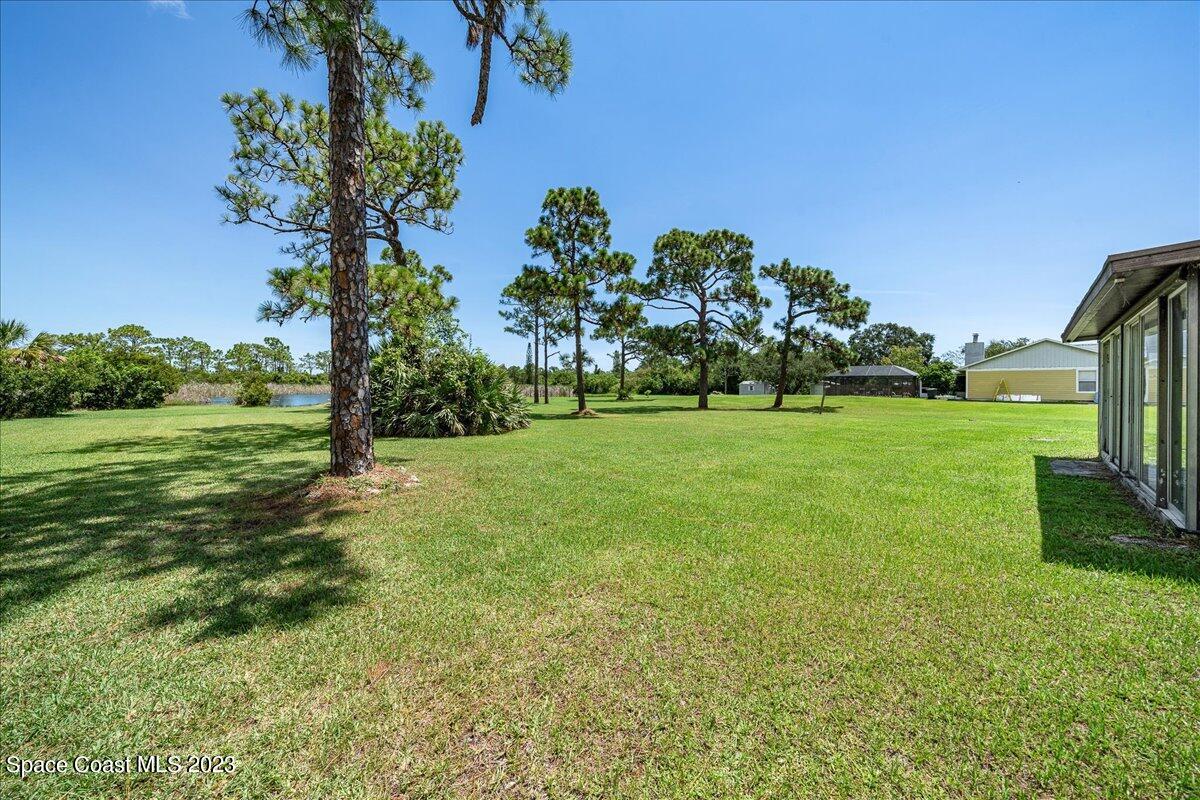 2100 Atz Road Malabar, FL 32950 - Photo 35 of 49 Side view