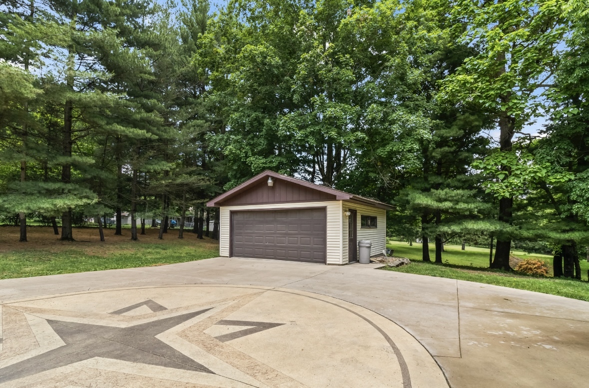1368 East 16th Road Streator, IL 61364 - Photo 13 of 32