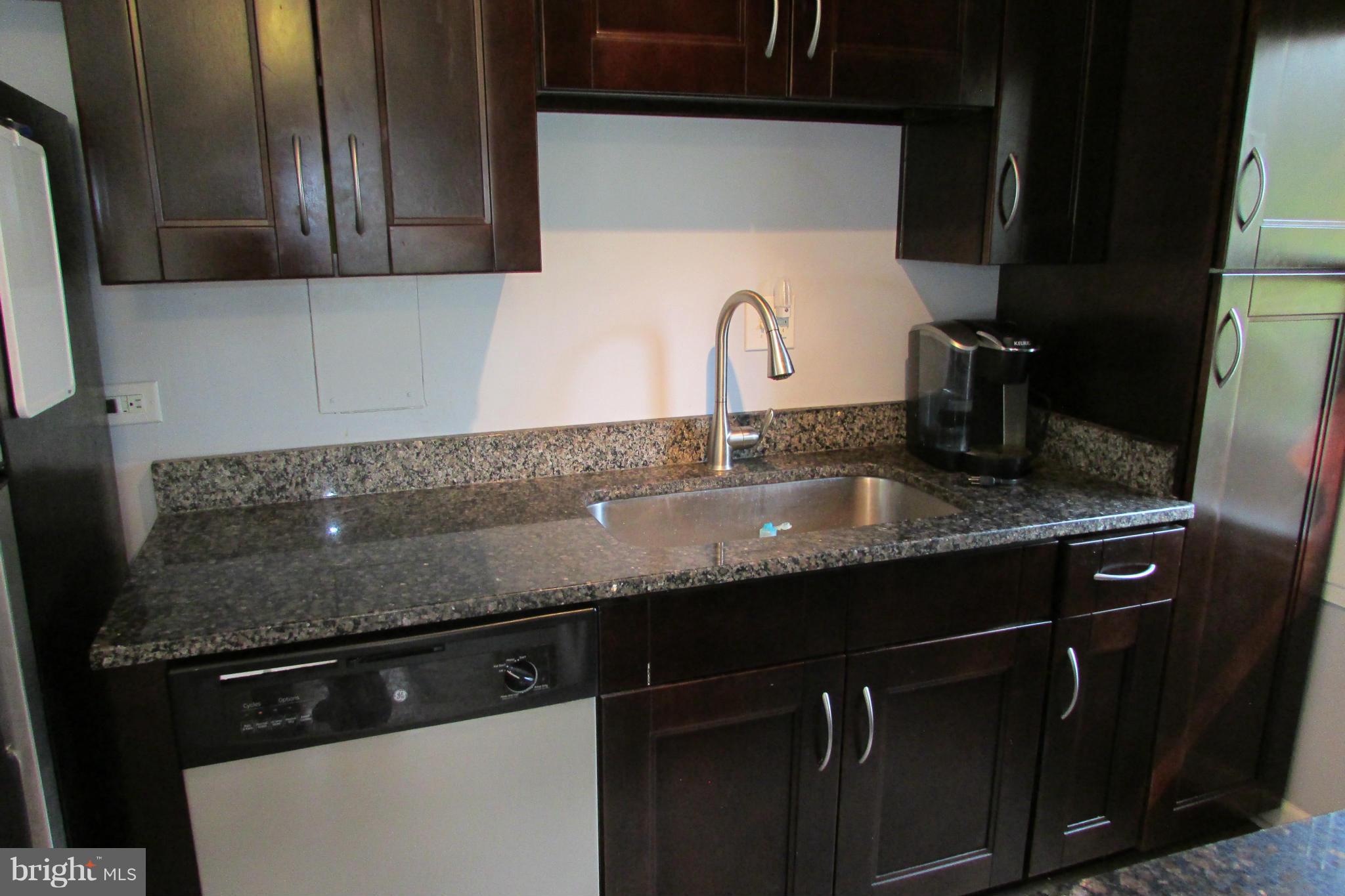 14 Ridge Road, Unit H Greenbelt, MD 20770 - Photo 3 of 30 Kitchen