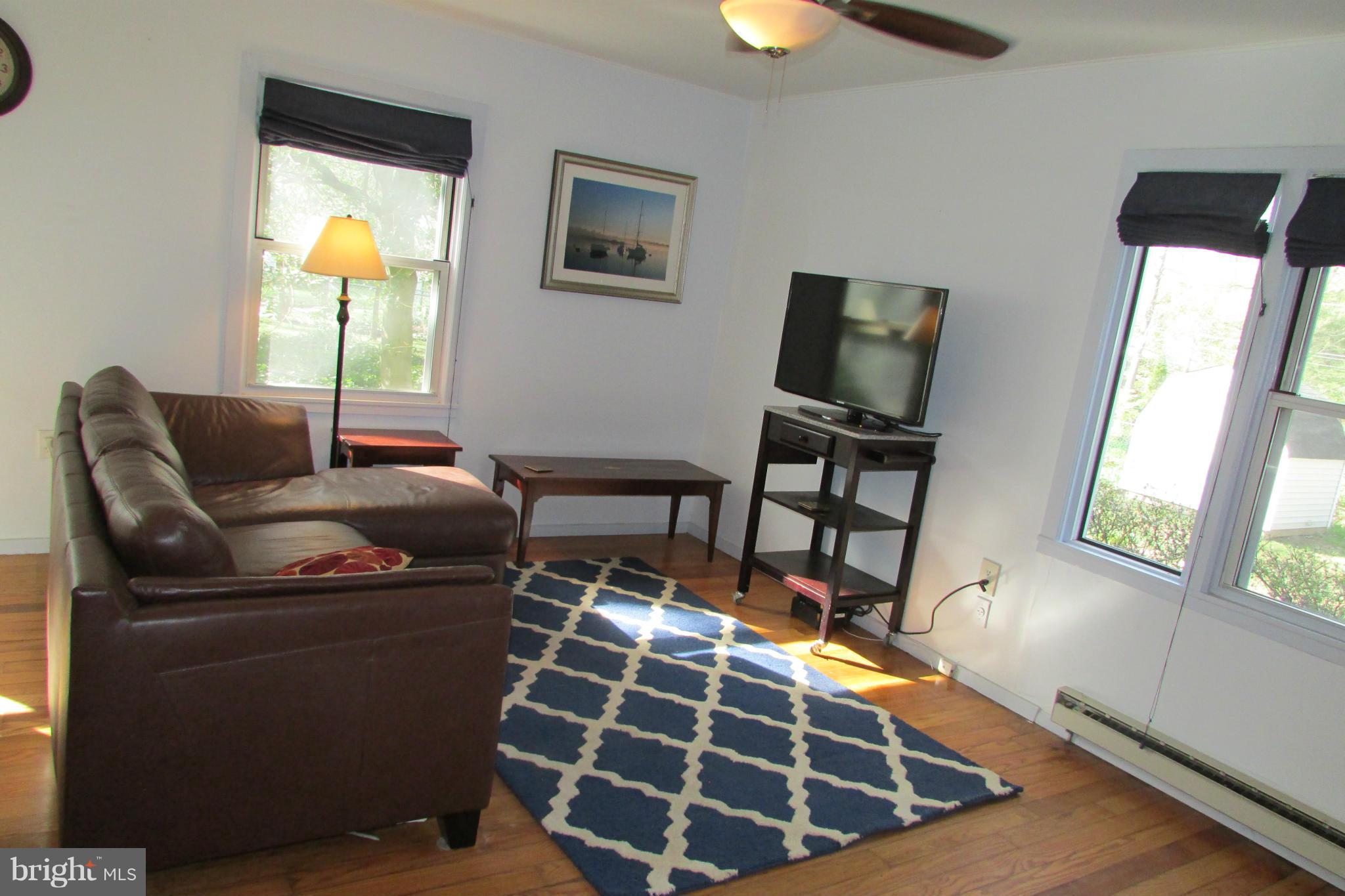 14 Ridge Road, Unit H Greenbelt, MD 20770 - Photo 7 of 30 Interior (General)