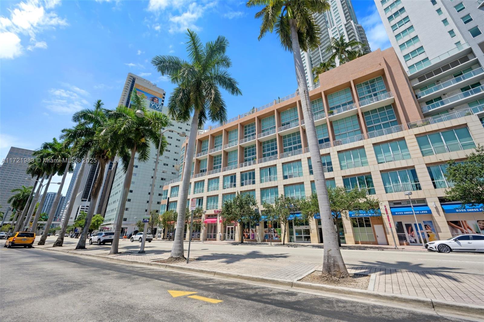 244 Biscayne Boulevard, Unit 449 Miami, FL 33132 - Photo 11 of 19