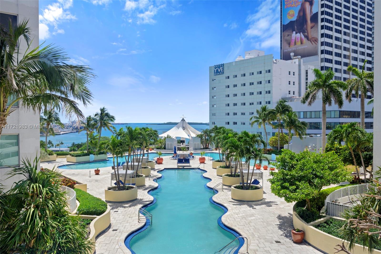 244 Biscayne Boulevard, Unit 449 Miami, FL 33132 - Photo 15 of 19