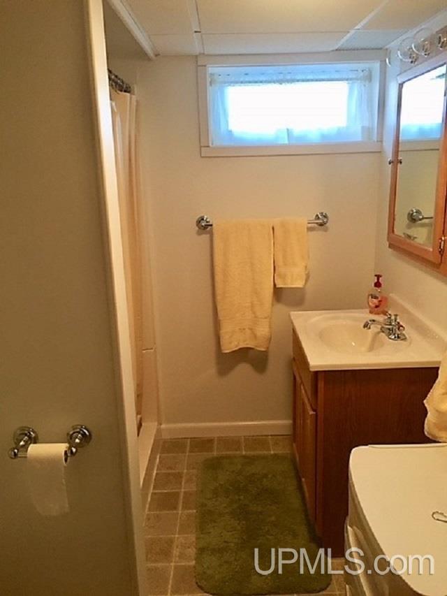 5258 17th Road Escanaba, MI 49829 - Photo 12 of 30