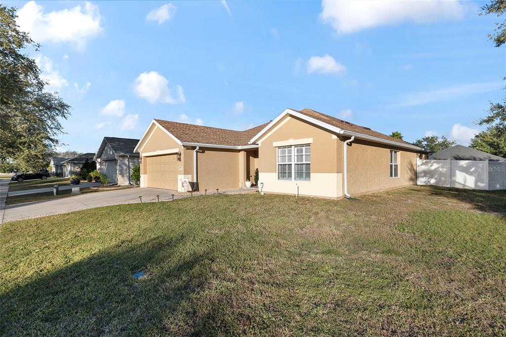 4317 Southwest 57th Avenue Ocala, FL 34474 - Photo 4 of 73