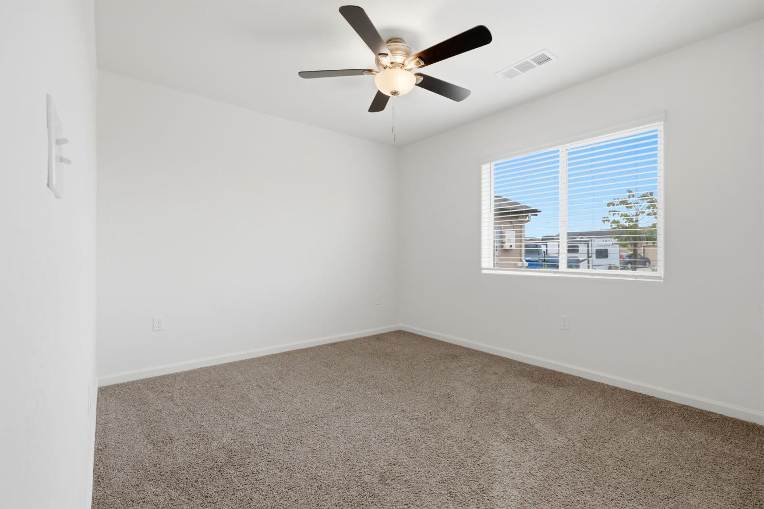 2198 West Ambassador Way Hanford, CA 93230 - Photo 22 of 52