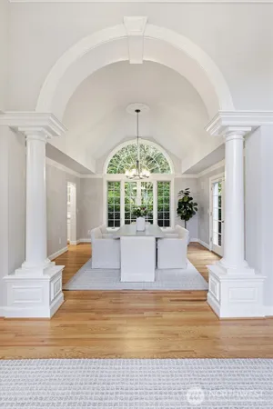 $3,600,000 | 13799 Northeast 32nd Place, Bellevue, WA 98005