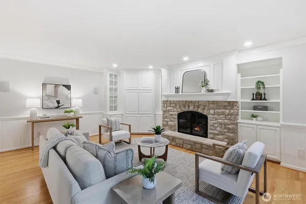 $3,600,000 | 13799 Northeast 32nd Place, Bellevue, WA 98005