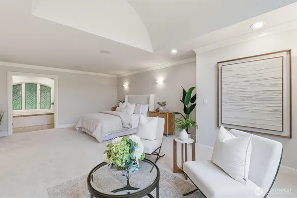 $3,600,000 | 13799 Northeast 32nd Place, Bellevue, WA 98005