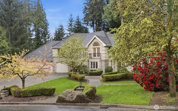 $3,600,000 | 13799 Northeast 32nd Place, Bellevue, WA 98005
