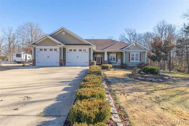 $389,000 | 196 Timber Rdg Trail, Poplar Bluff, MO 63901