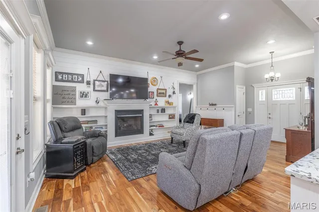 $389,000 | 196 Timber Rdg Trail, Poplar Bluff, MO 63901