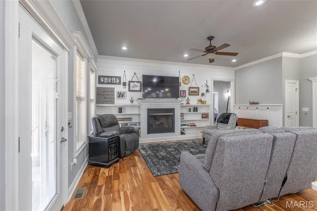 $389,000 | 196 Timber Rdg Trail, Poplar Bluff, MO 63901