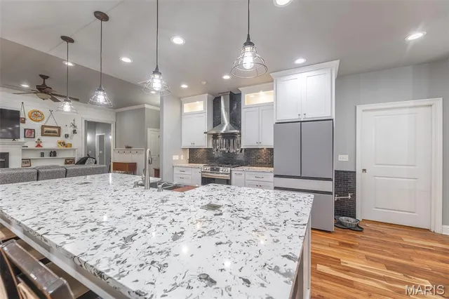 $389,000 | 196 Timber Rdg Trail, Poplar Bluff, MO 63901