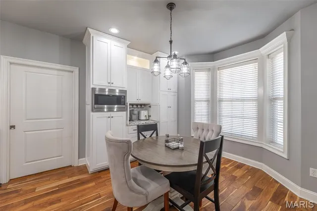 $389,000 | 196 Timber Rdg Trail, Poplar Bluff, MO 63901