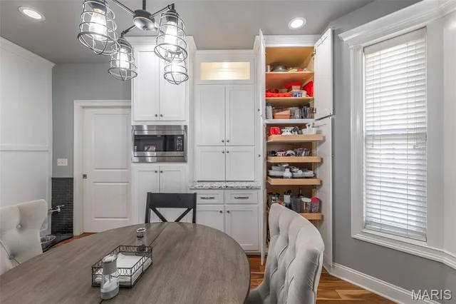 $389,000 | 196 Timber Rdg Trail, Poplar Bluff, MO 63901